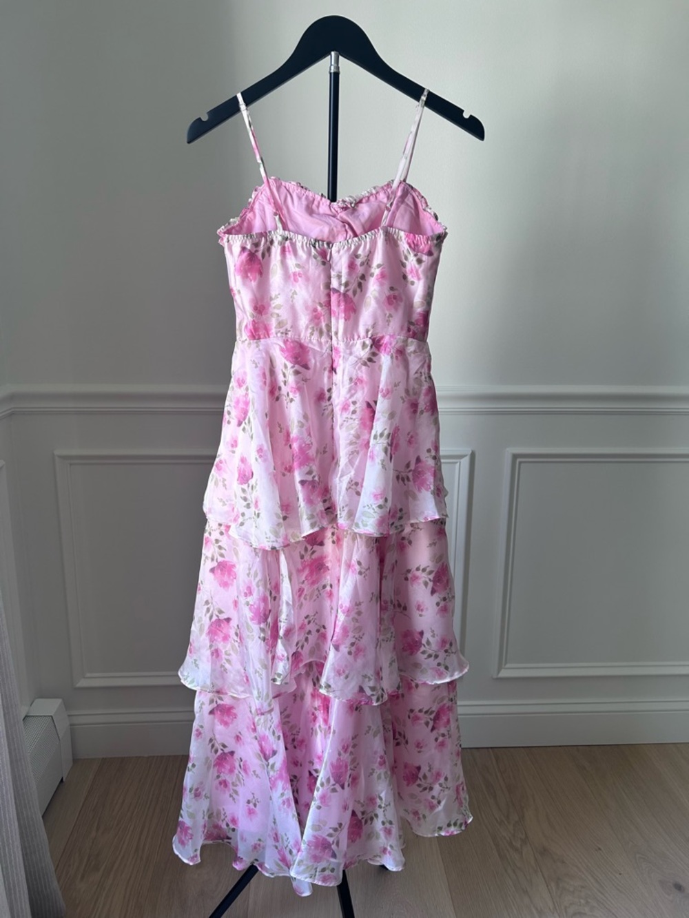 Lulu's Pink Floral Tiered Midi Dress with Spaghetti Straps - Picture 5 of 9